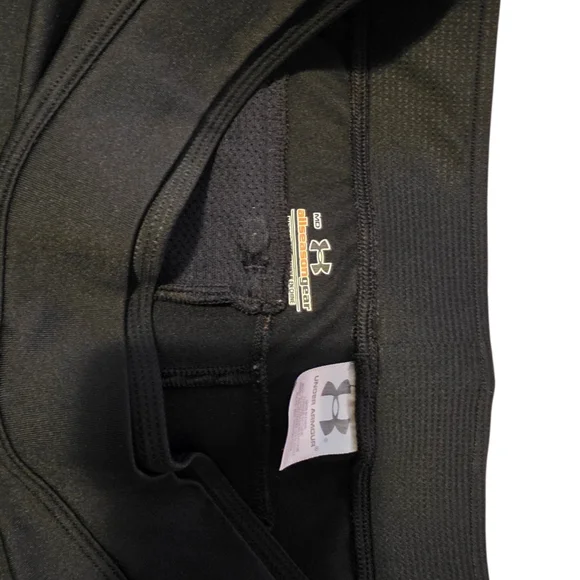 Under Armour Women’s Black Mid-Rise Athletic Flare Pants - Picture 2 of 3